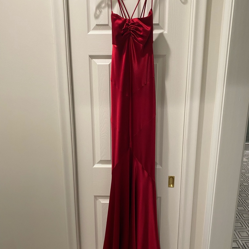 Allen Schwartz Red Evening Gown, Size 4 (runs small), perfect condition